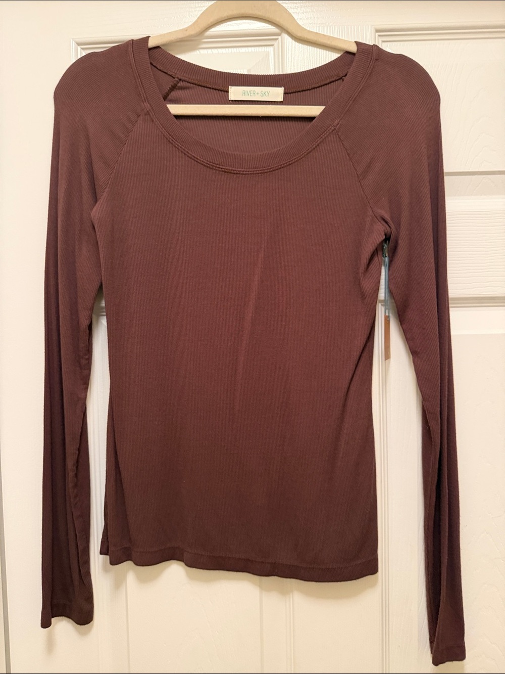 NWT River + Sky Long Sleeve Scoop Neck Top in Mauve-Brown S
